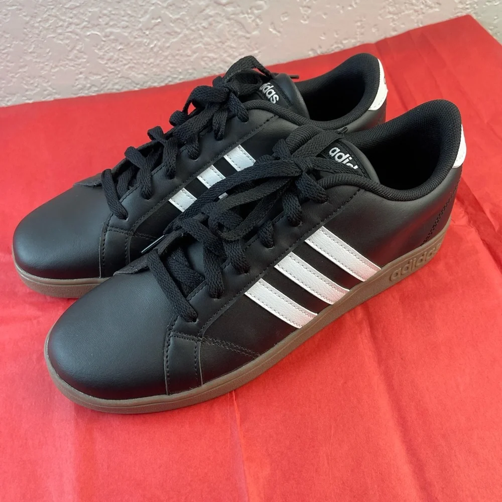 ✅ADIDAS✅ NEW!! Men's Sport Shoes - Picture 5 of 12